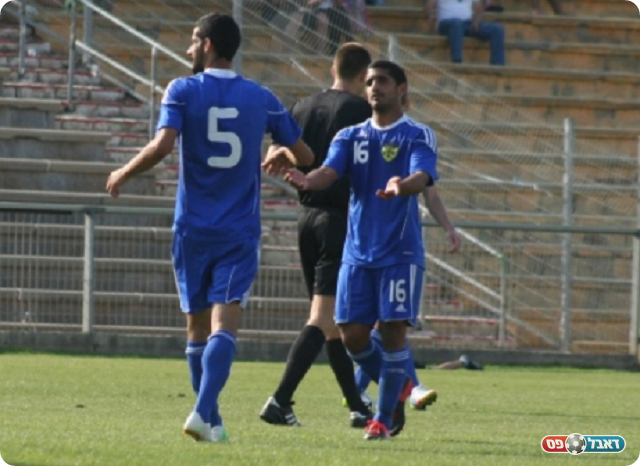 גול מ-40 מטר, אבל מה קורה לבית שאן? עדי אלישע (מימין)